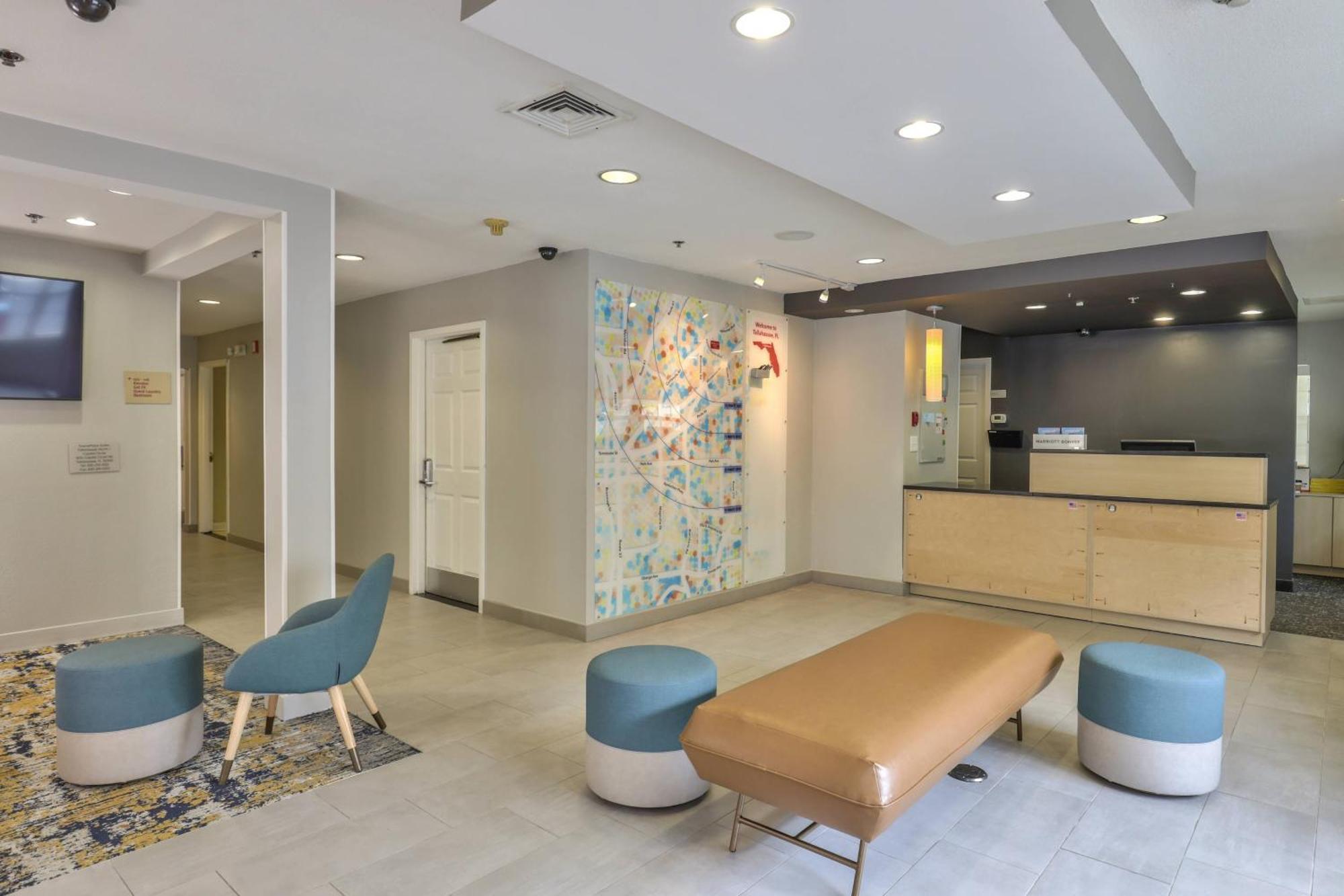 Alluxsuites At 1876, Ascend Hotel Collection Tallahassee Bagian luar foto